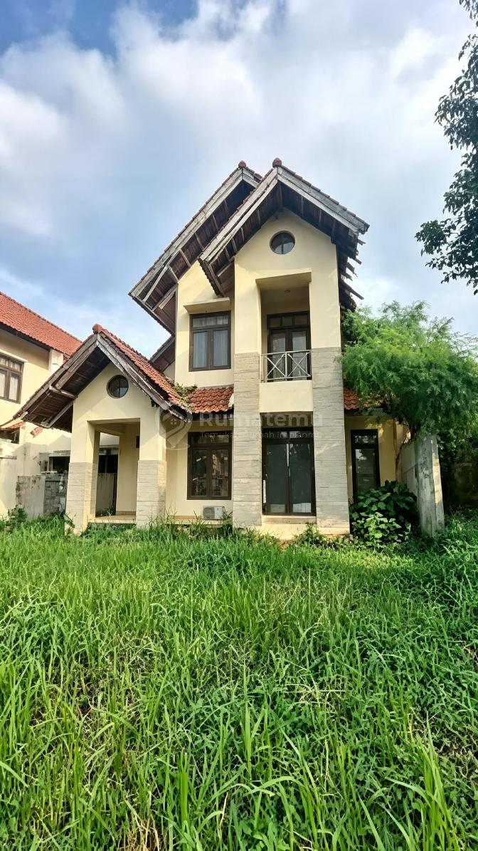 Dijual Rumah Tua Hitung Tanah di Cluster Cemara Alam Sutra