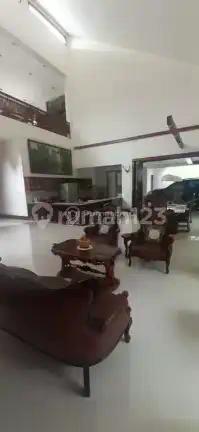 Rumah Hoek Design Menarik Cluster Premium Strategis
