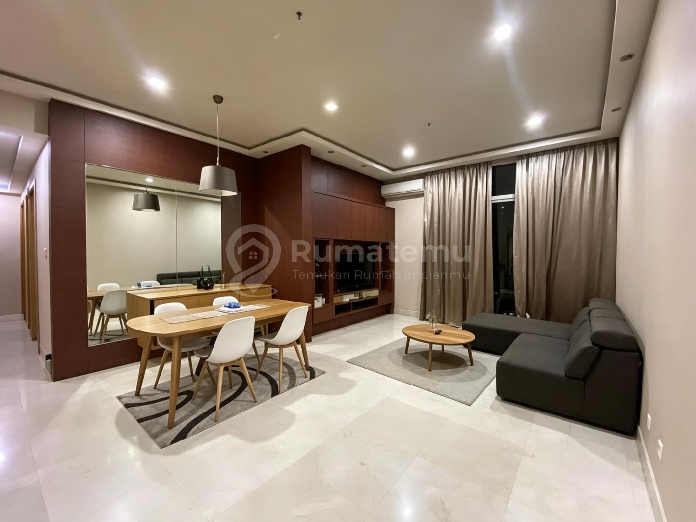 For sell Senayan Residences Apartment 3+1 bedrooms with private Fully Furnished