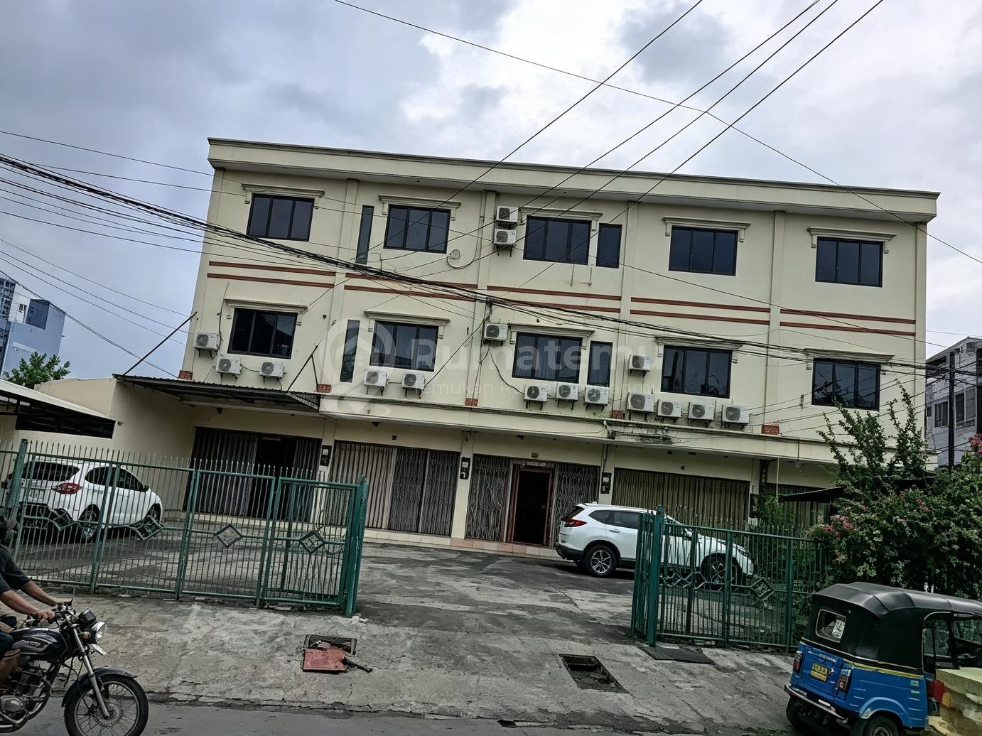 RUKO TOMANG UTARA,5 UNIT 3 LANTAI,GROGOL PERTAMBURAN,JAKARTA BARAT