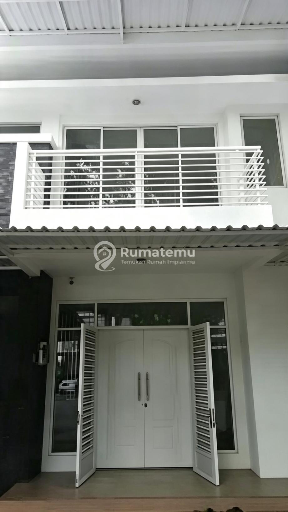 Dijual Rumah Hadap Utara 2 Lantai @Golf Lake Cengkareng