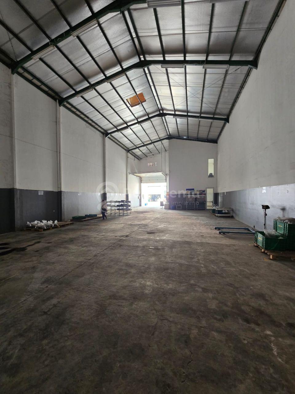 Gudang Siap Usaha! Komplek Bizpark Green Sedayu Cakung Jakarta Timur, LT 864m² / LB 830m², PLN Besar (131kVA)