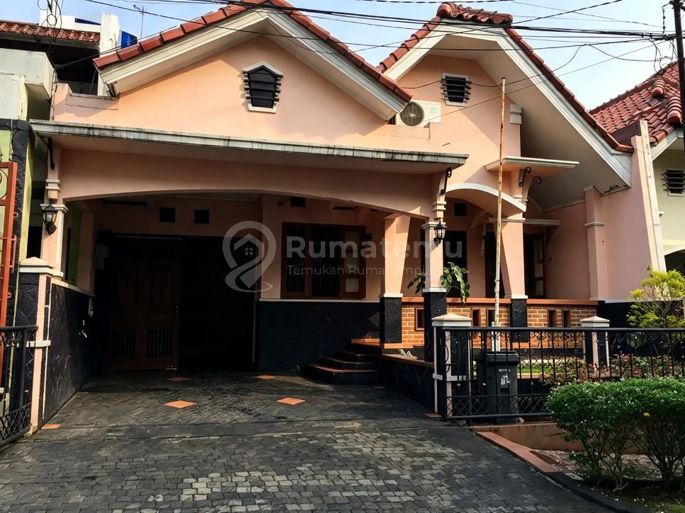 Dijual Rumah Bagus Semi Furnished di Pesona Khayangan, Depok
