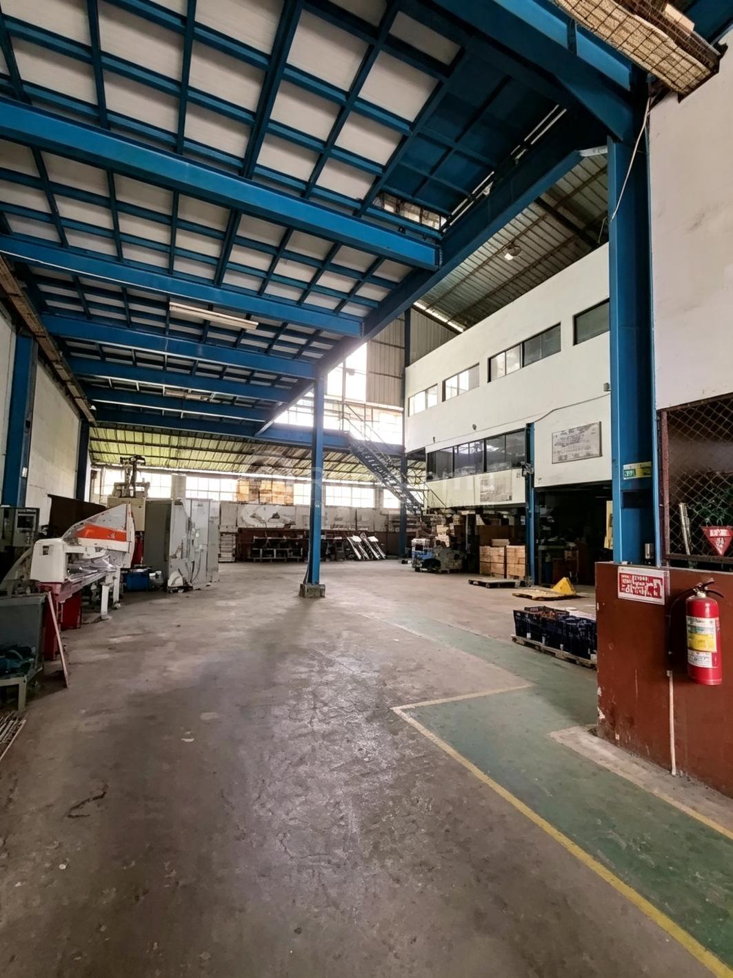 Dijual Gudang Hook 3 Lt Taman Tekno Bsd City Lt880m² Lb490m²