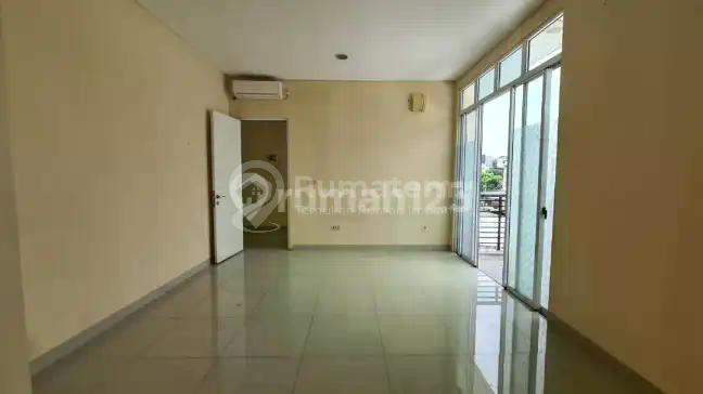 Rumah di Greenlake City Tangerang