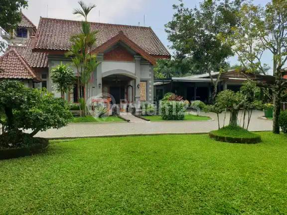 Villa Dijual di Pakem Sleman Yogya, Dekat ke Uii, Furnhised