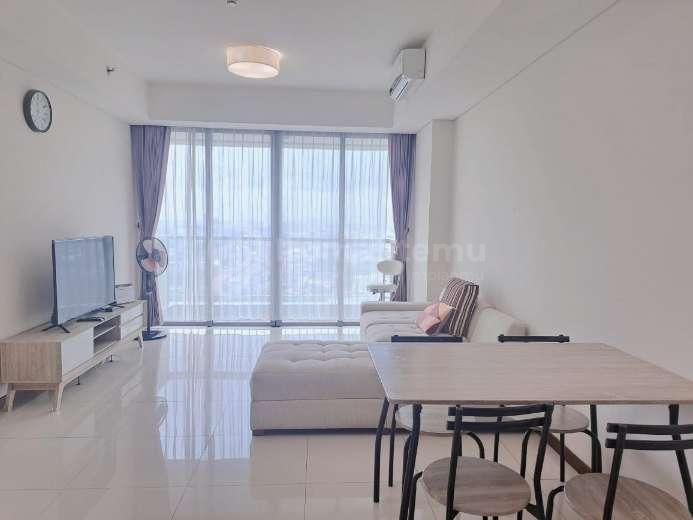 Apartemen The Saint Moritz Penthouses & Residences