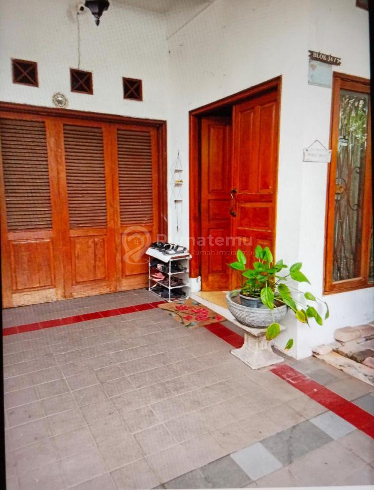 rumah luas di Metland Menteng, Cakung Jakarta Timur