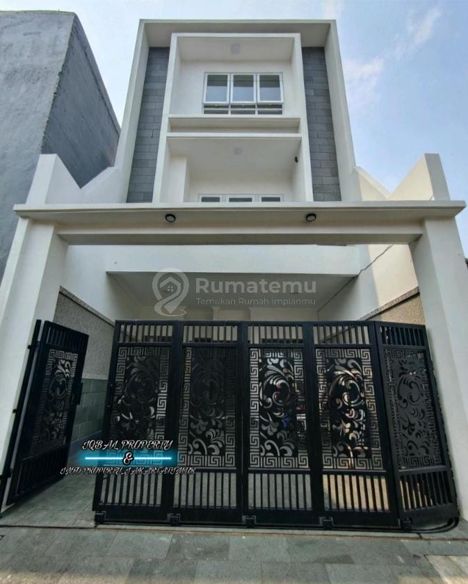 Dijual Rumah Baru 3 lantai Siap Huni Di Pondok Kelapa Jakarta Timur 