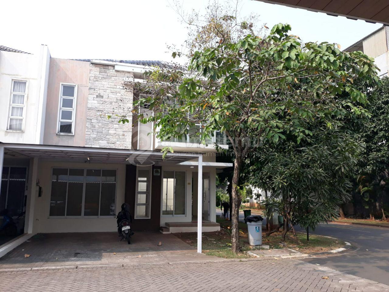 RUMAH MODERN MINIMALIS 2 LT DI GREEN LAKE CITY CIPONDOH TANGERANG