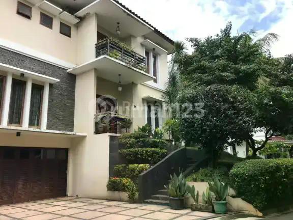 Rumah Dekat ke Tol TB Simatupang di Panorama Jatipadang Townhouse