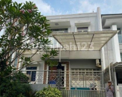 Dijual Rumah di Cluster Sapphire, Gading Serpong 10X20