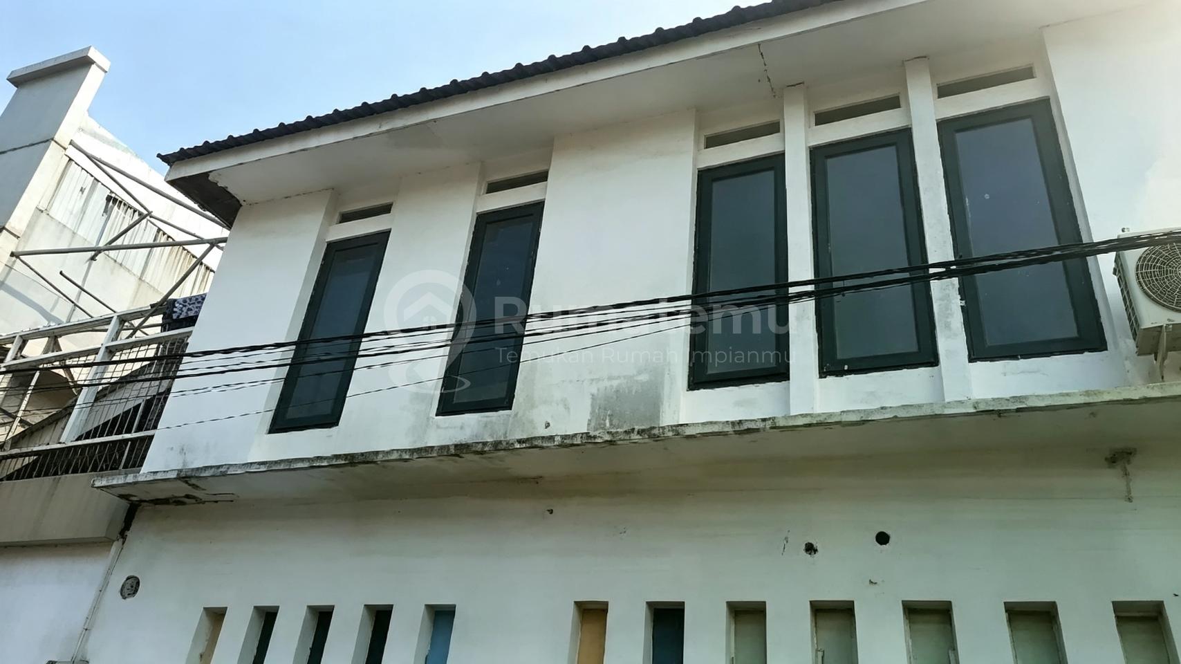 Rumah bisa untuk Usaha Murah Cipinang Jakarta Timur 2Man