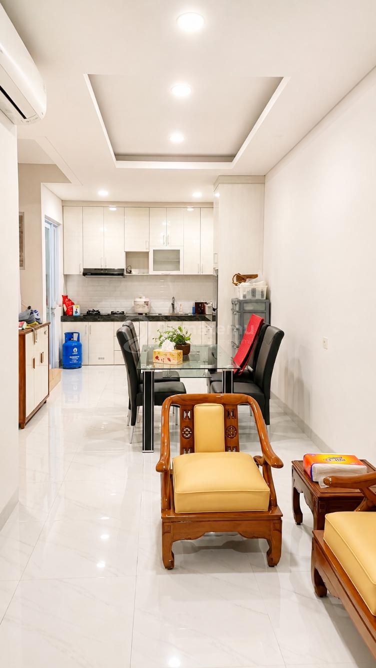RUMAH TAMAN RATU SEMI FURNISH HARGA BERSAHABAT JAKARTA BARAT