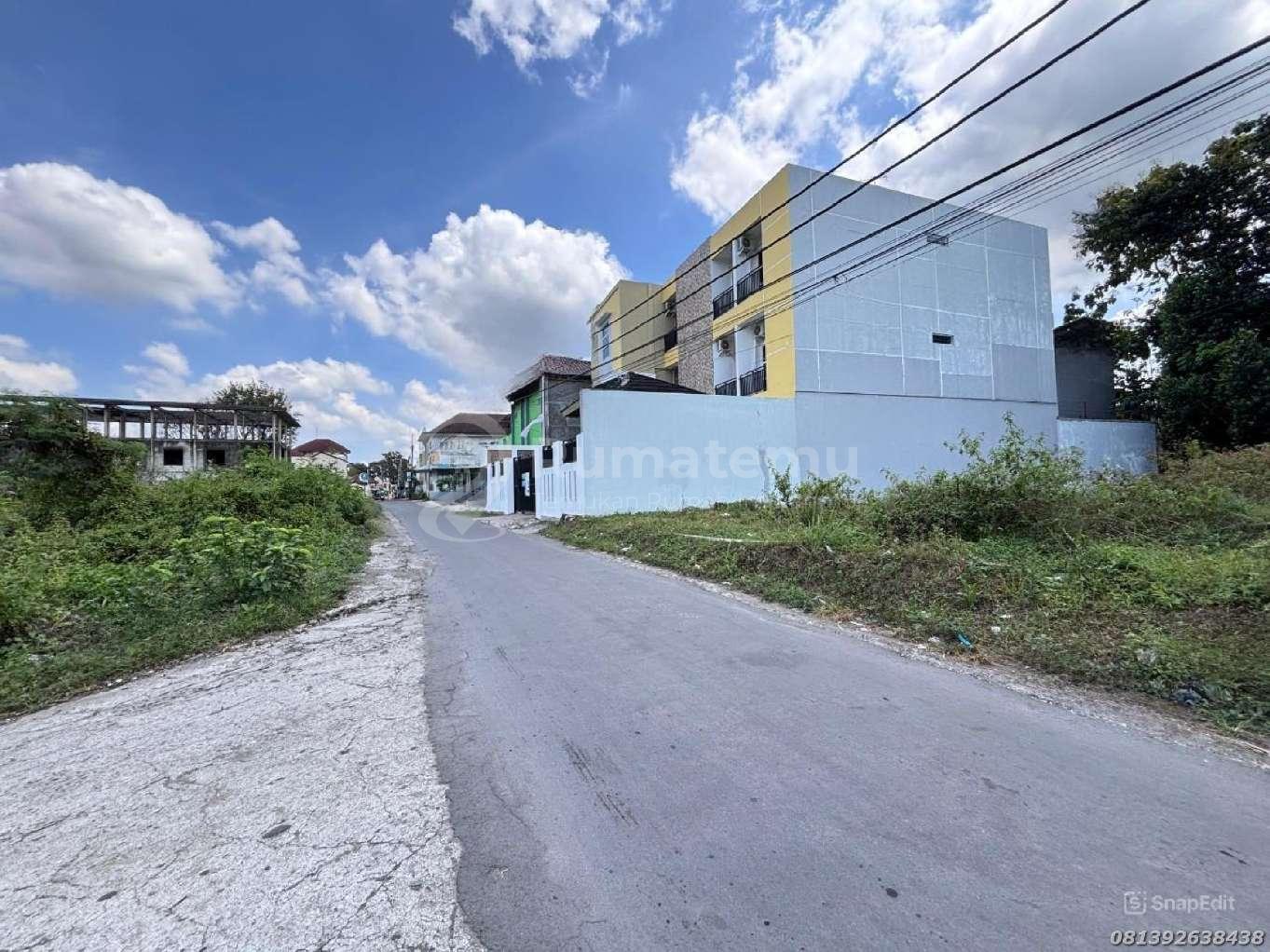 Dijual Tanah Kos Eksklusif Ring 1 Kampus UII Jogja SHM Lebar Depan 10m