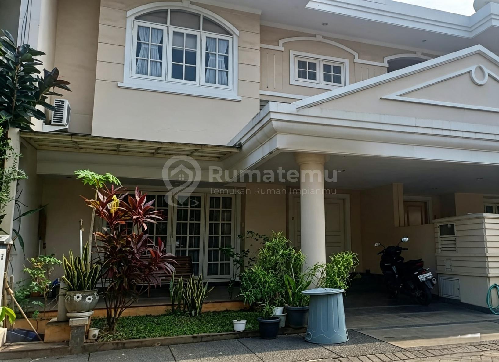 Dijual Rumah Bagus Dengan Bangunan 2 Lantai Harga Menarik Di Dekat Kampus Uin Ciputat