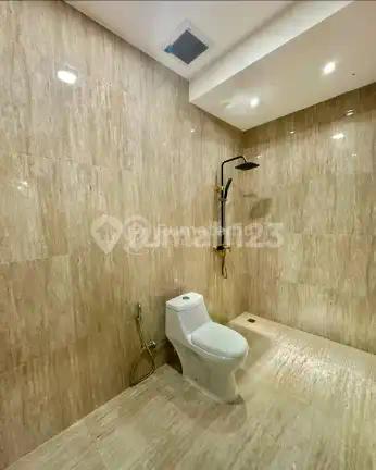 Jual Cepat Rumah Cantik 2 lantai Semi Furnished Accola Park Serpong