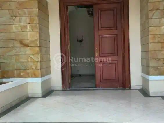 Di jual  Rumah Asri area Elit Jl. Wijaya, Kebayoran Baru, Jakarta Selatan