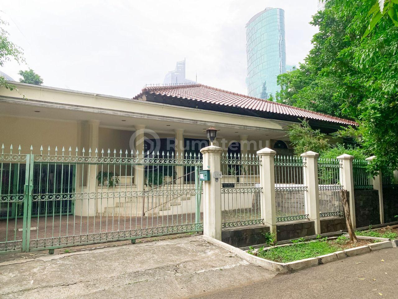 Jual Rugi..Bawah NJOP Rumah Huk Area Premium Mega Kuningan, Jakarta Selatan