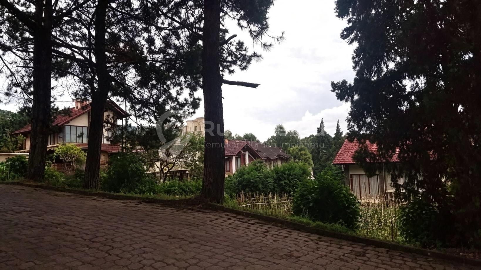 Jual Tanah Villa Istana Bunga Lembang Bandung