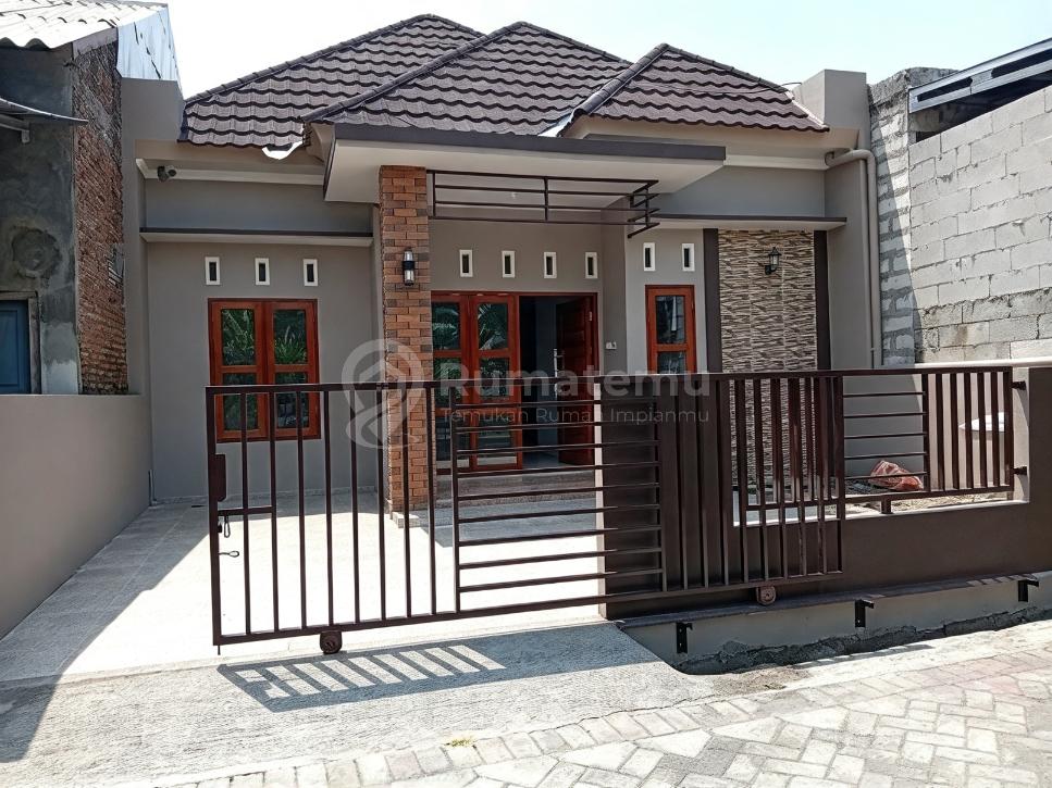 Dijual Rumah di Jula di Bangetayu Kulon Woltermonginsidi Kota Semarang By Prabowo Siswanto Property