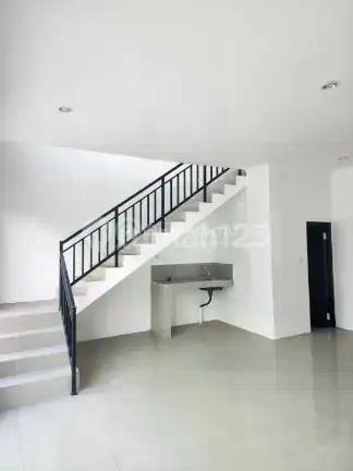 Gudang+kantor Luas 336 M² Jalan Daan Mogot