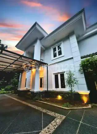 Rumah Bagus Mewah di Kebayoran Baru Jakarta Selatan
