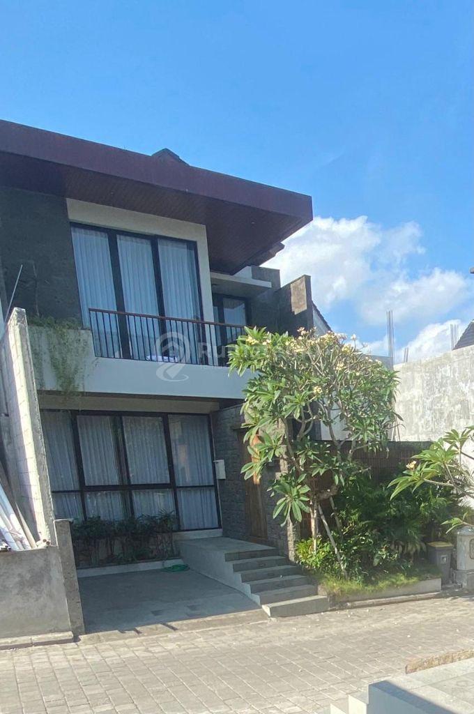  LUXURY FREEHOLD VILLA FOR SALE IN BATU BOLONG, CANGGU, BALI