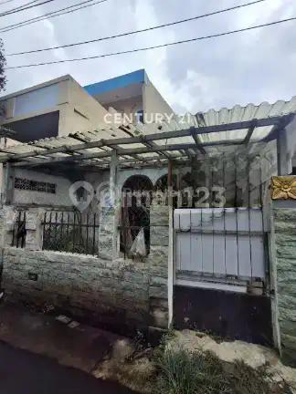Rumah Tua Hitung Tanah Dekat Jalan Mardani Raya Cempaka Putih