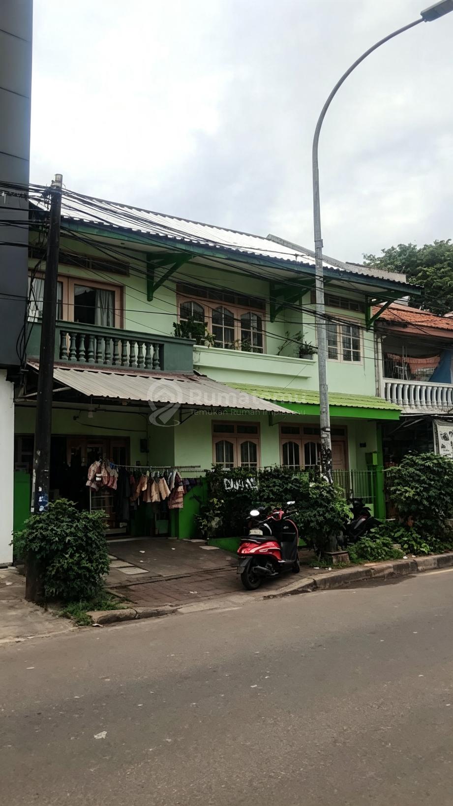 Dijual tanah komersil strategis BU bonus rumah lama Di Menteng Akses jalan 4 mobil Dekat LRT