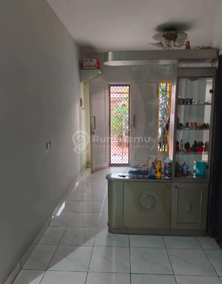 DIJUAL RUMAH TAMAN SURYA 5 – JAKARTA BARAT