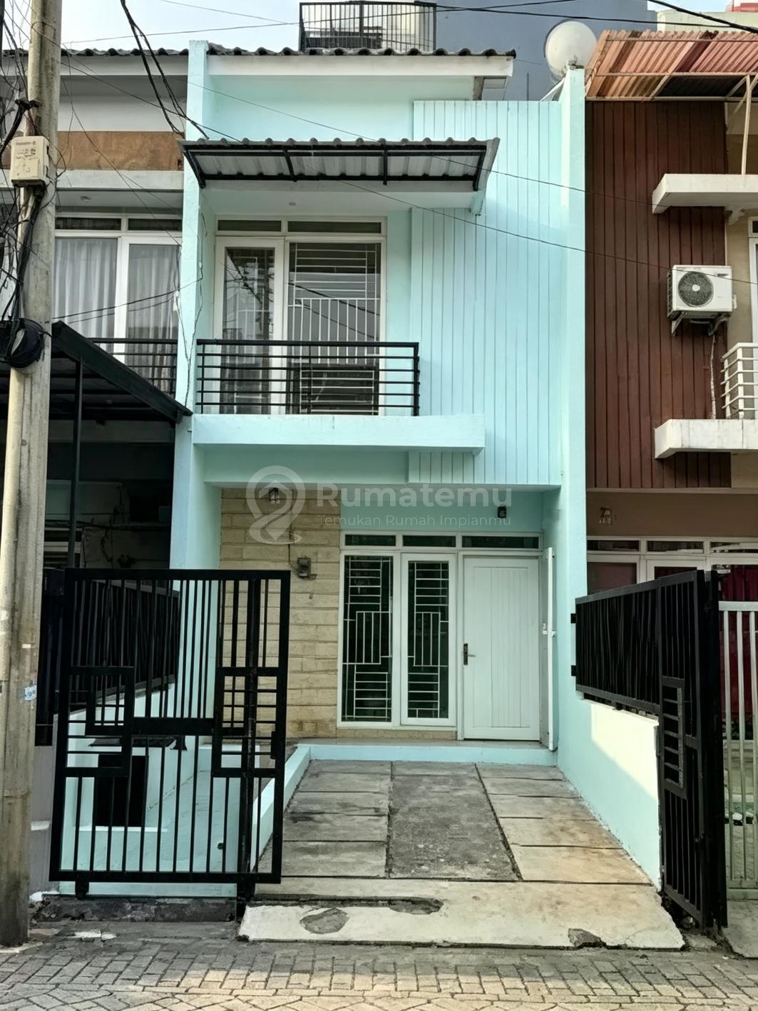 Disewakan Rumah Park Residence Siap Huni , Cengkareng - Jakarta Barat