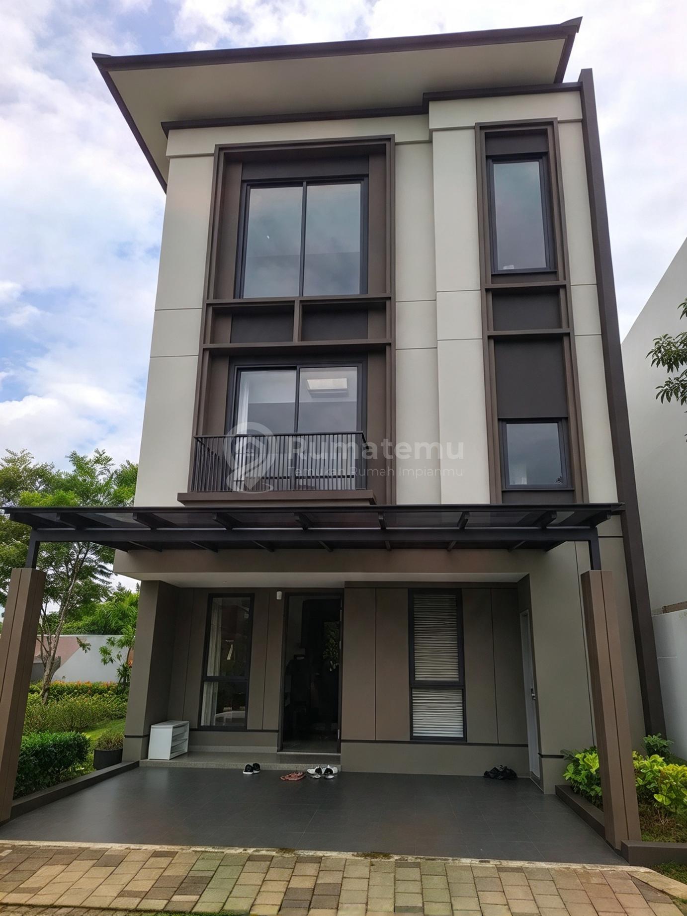 Dijual Rumah Baru 3 Lantai Altea Boulevard Cibubur Sinarmas Land - Dekat Tol Jatikarya & LRT Harga 1,7 M-An
