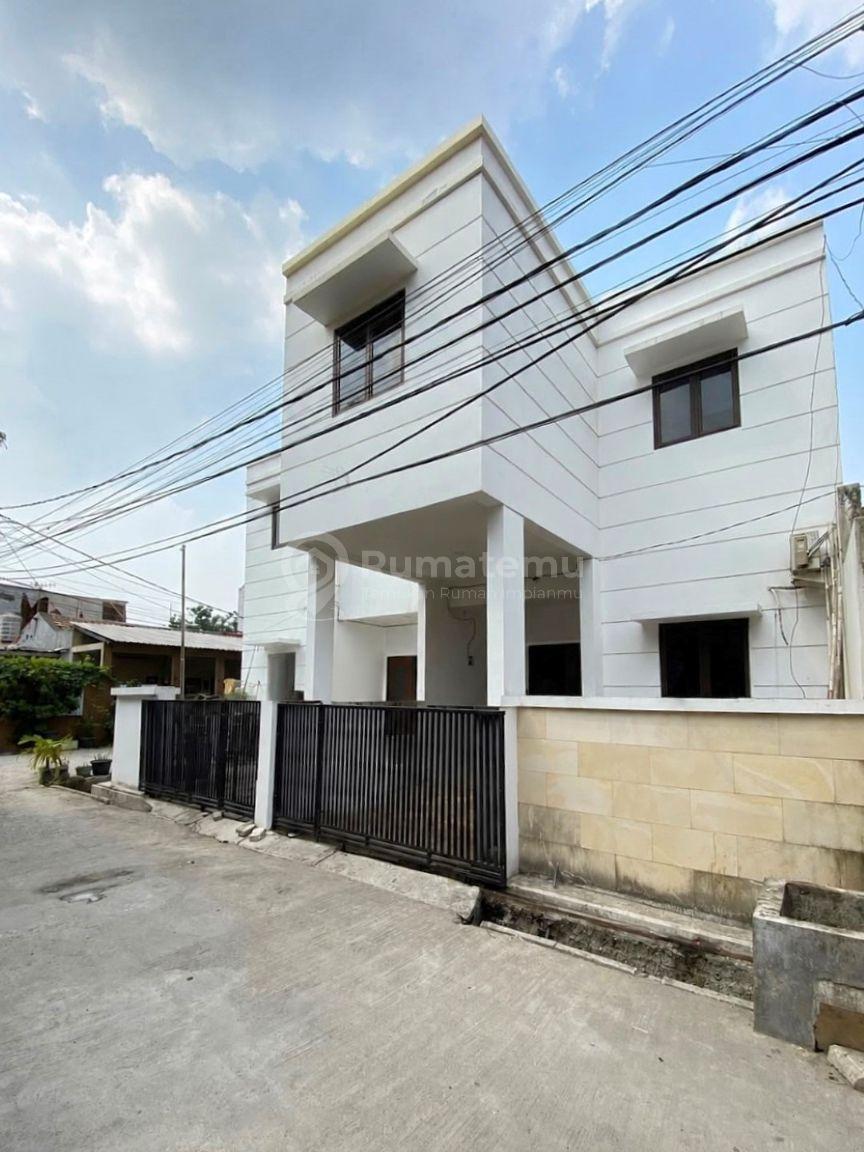 Rumah Siap Huni Boulevard Hijau Harapan Indah Bekasi