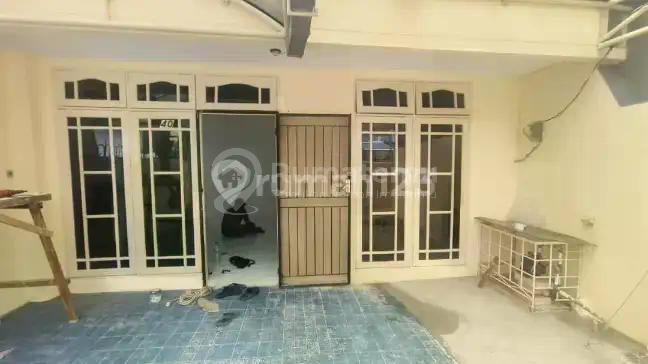 Disewakan Rumah di Muara Karang Lebar 6