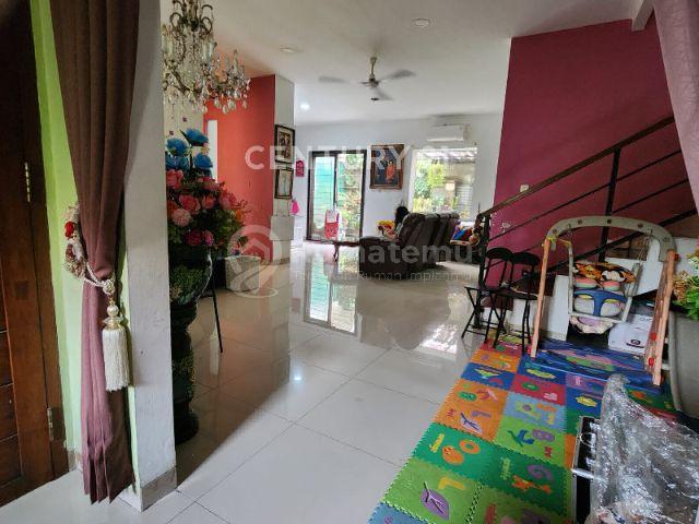 Harga terjangkau deket sama pusat bisnis rumah 2 lantai di bintaro jakarta Selatan 