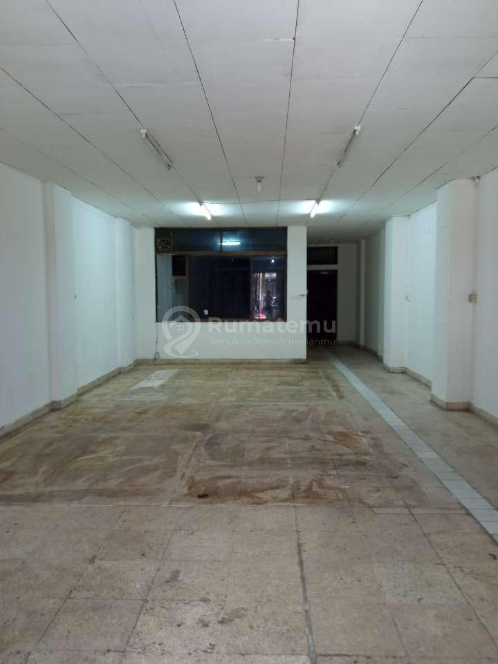 Dijual ruko Hadap Utara Akses jalan 3 mobil lebih di Pasar Baru, Sawah Besar, Jakarta Pusat