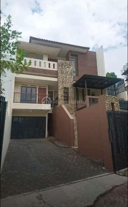 Rumah Minimalis Setiabudi Regency Dekat Pondok Hijau Bandung