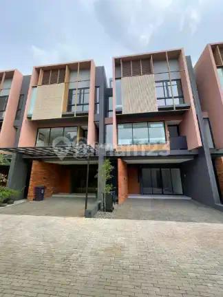 Dijual Rumah Mewah Dalam Town House Ampera Cilandak Jakarta Selatan