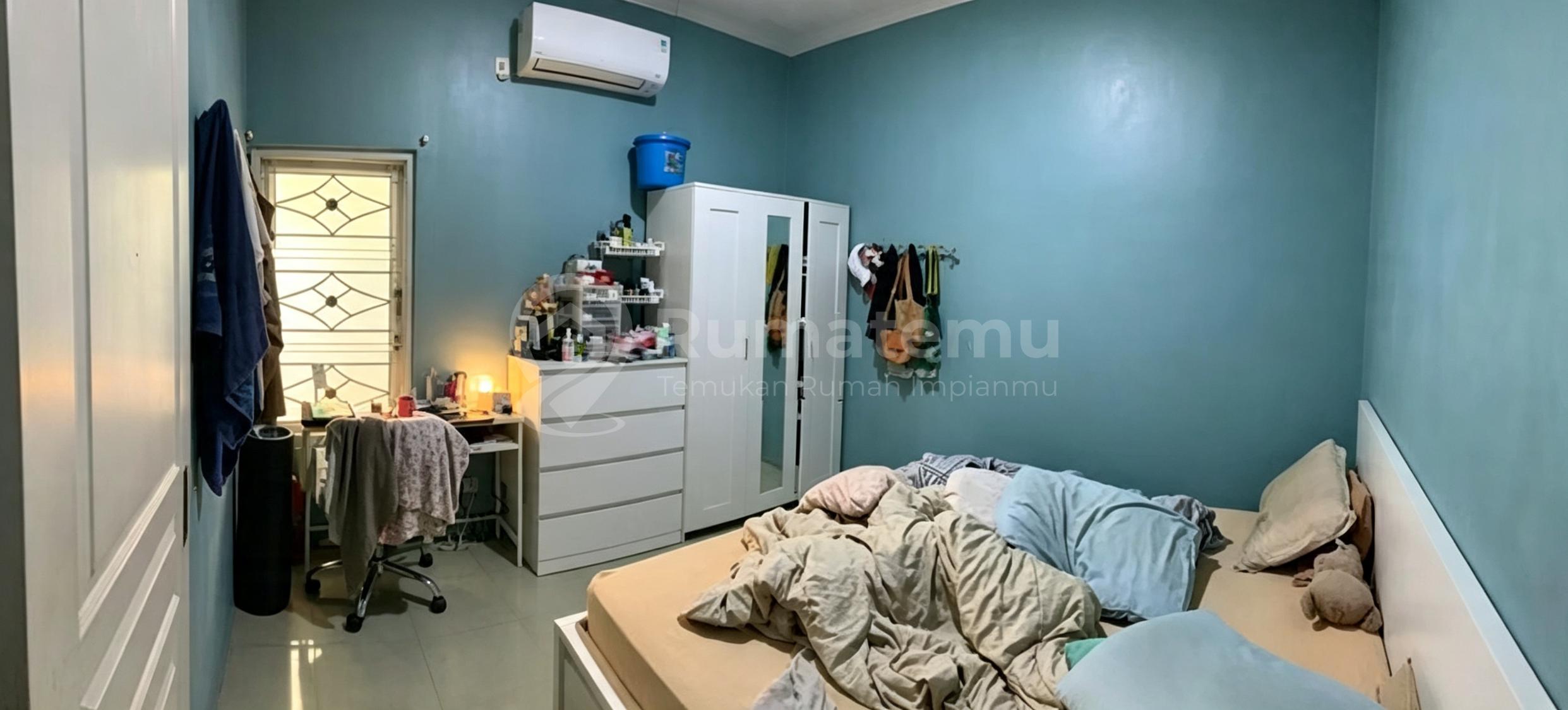 Dijual Rumah Dengan Desain Yang Fungsional Lokasi Bagus di Bintaro Sektor VII