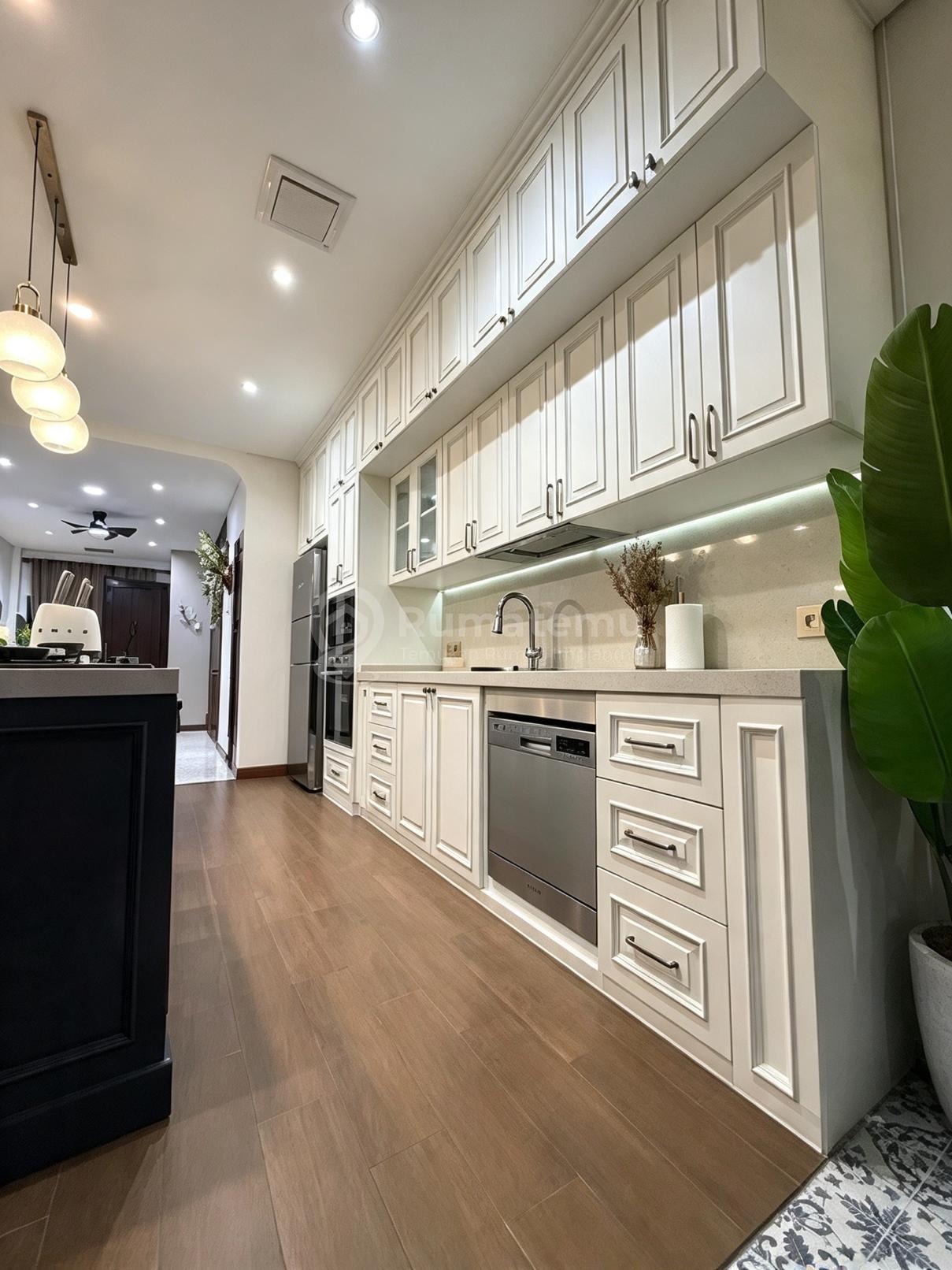 Dijual Rumah Mewah Cepat Rumah Taman Palem Furnished