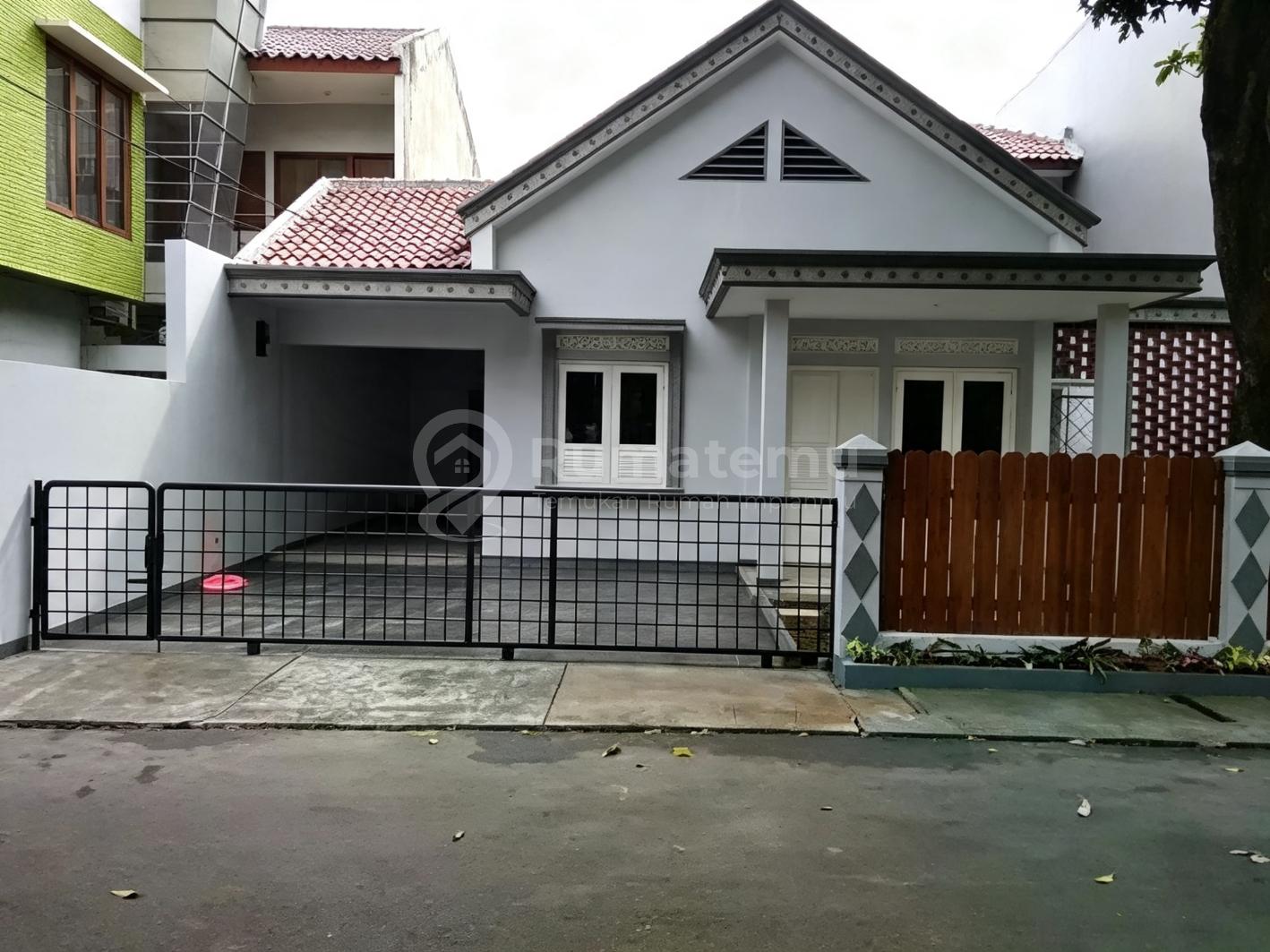 Disewakan Rumah Bagus Didaerah Cipayung Kebayoran Baru Senopati Jakarta Selatan