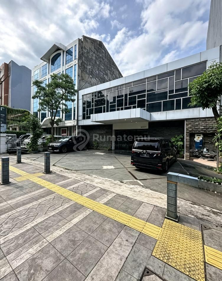 DIJUAL GEDUNG KANTOR 2 LANTAI  SENOPATI KEBAYORAN BARU