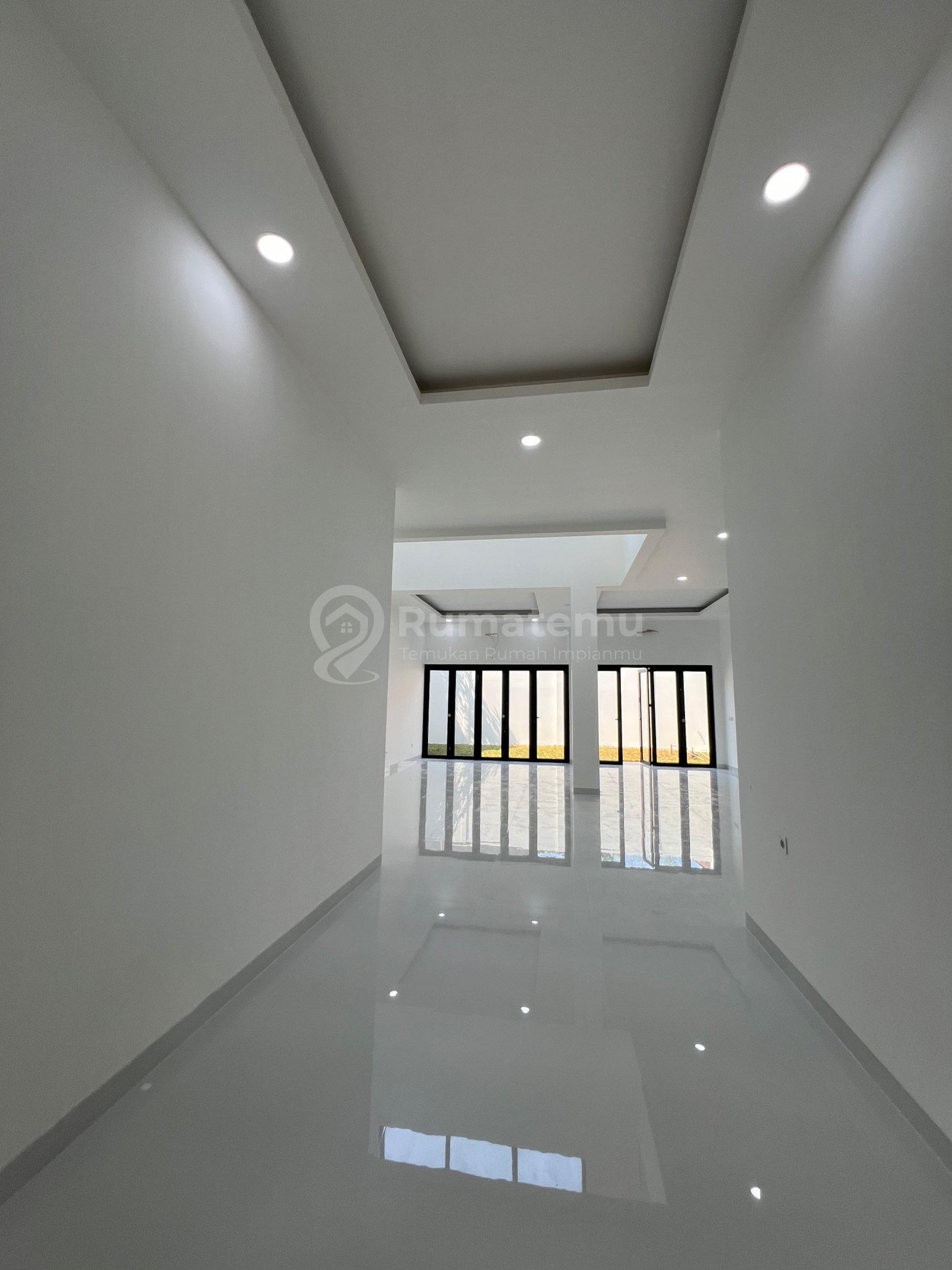 Rumah siap huni di Puspitaloka bsd
