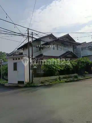 Dijual Rumah Strategis Harga Menarik di Bintaro Tangsel
