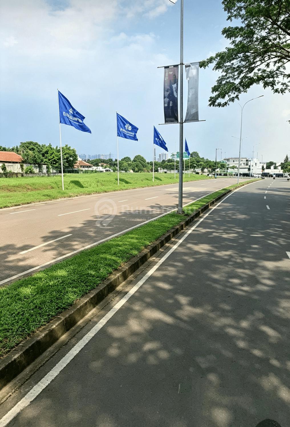 Dijual Kavling Komersial Depan Sekolah Ipeka Bsd City Luas 2.717 Meter Harga Murah 18 Juta Permeter, Sejajar dengan Komplek Bisnis Eksklusif Delrey Bsd