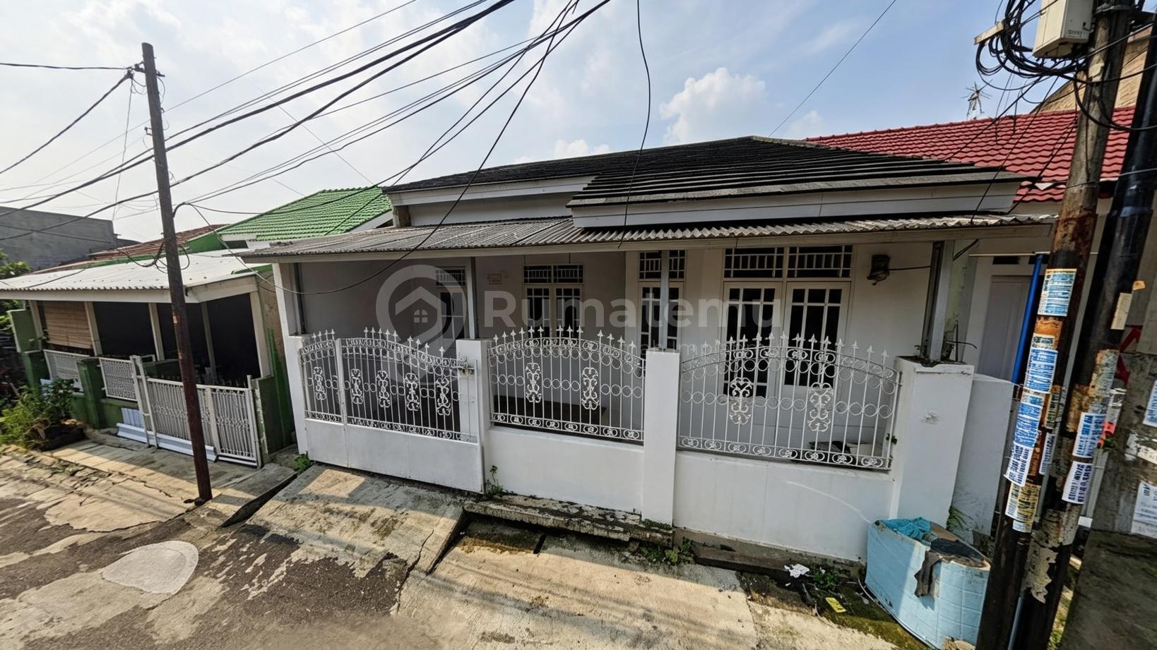 Dijual rumah Hadap Barat di Permata Pamulang, Bhakti Jaya, Setu, Tangerang