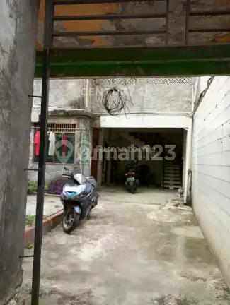 Dijual Rumah Harga Dibawah NJOP Lokasi Belakang Kokas Jaksel