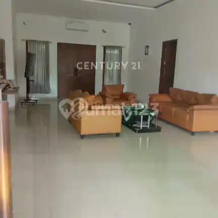 Rumah 2 Lantai Bagus Cocok Rumah Tinggal Usaha di Rawamangun