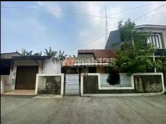 Dijual Rumah Sederhana Ada Kios Buat Usaha Komplek Migas, Joglo - Jakarta Barat